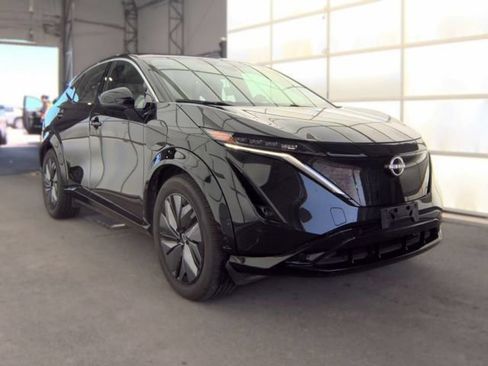 Used 2023 Nissan Ariya FWD image 3