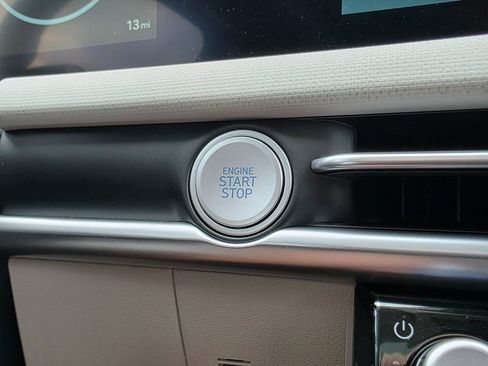 New 2025 Hyundai Tucson SEL image 22