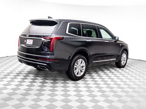 Certified 2023 Cadillac XT6 Luxury w/ LPO, Floor Liner Package image 6