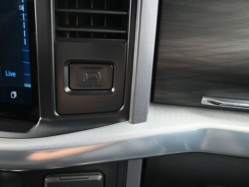 New 2025 Ford F150 Lariat w/ Equipment Group 501A Mid image 33