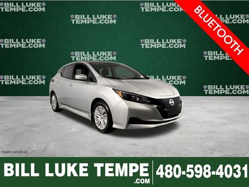 Used 2025 Nissan Leaf S image 1