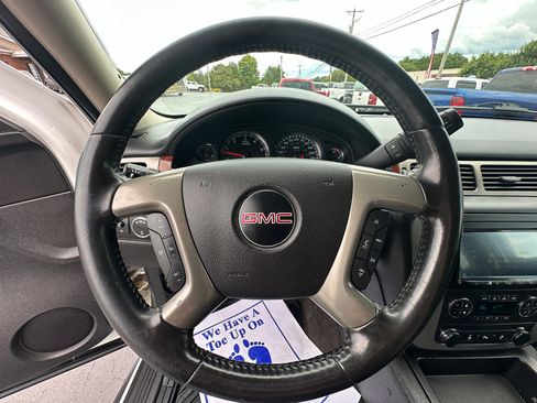 Used 2013 GMC Yukon SLT image 13