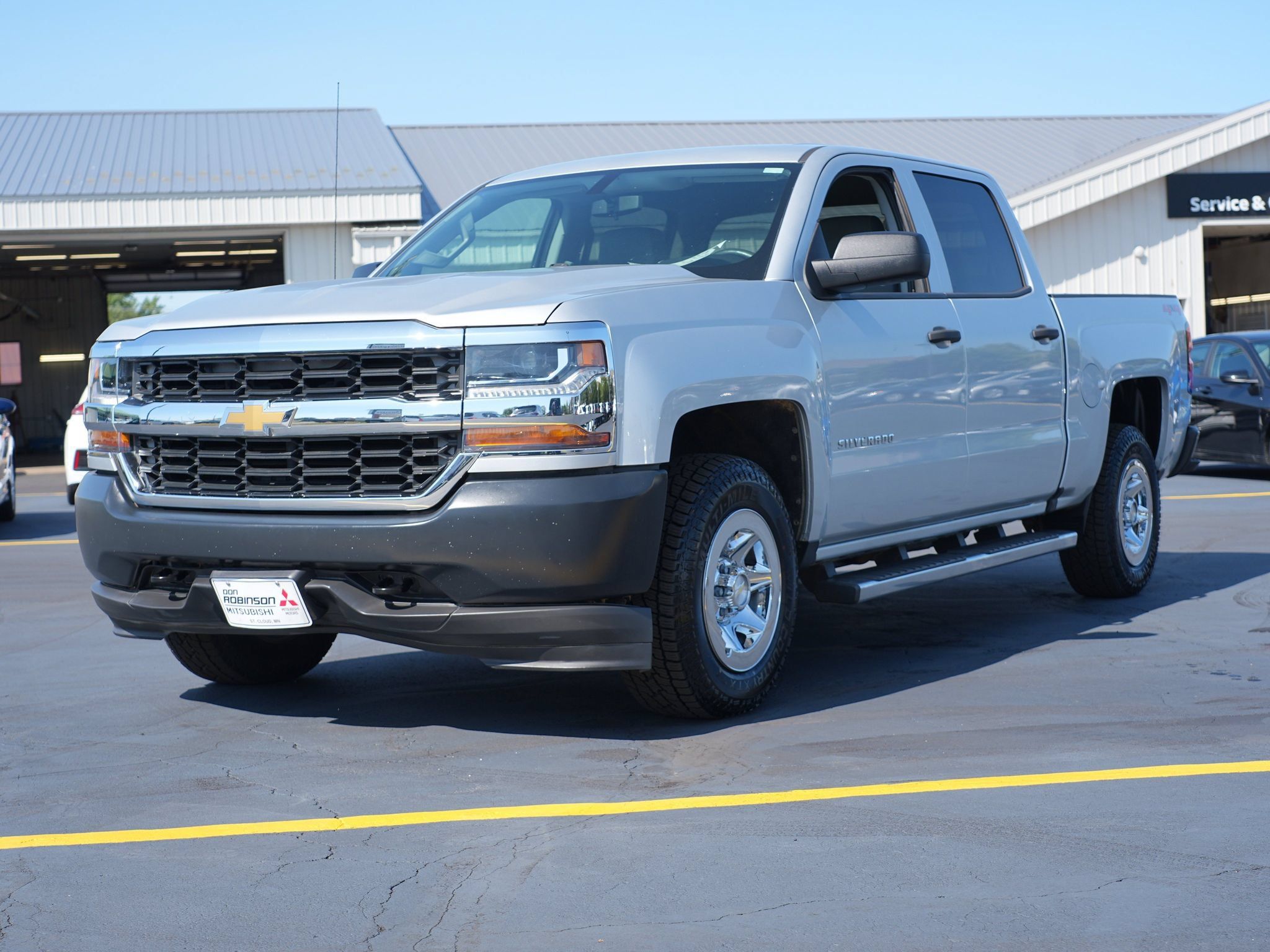 Used 2017 Chevrolet Silverado 1500 W/T w/ Trailering Package AWD/4WD image 8
