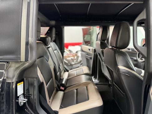 Used 2024 Ford Bronco Wildtrak AWD/4WD image 20