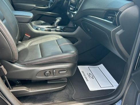 Certified 2023 Chevrolet Traverse RS image 41