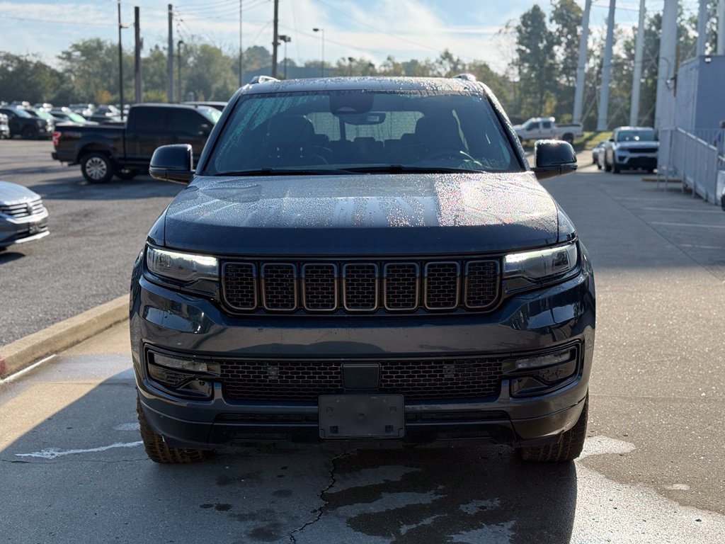 Used 2024 Jeep Wagoneer Series II AWD/4WD image 3