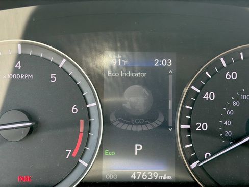Used 2022 Lexus RX 350L Luxury w/ Accessory Package (Z1) FWD image 25