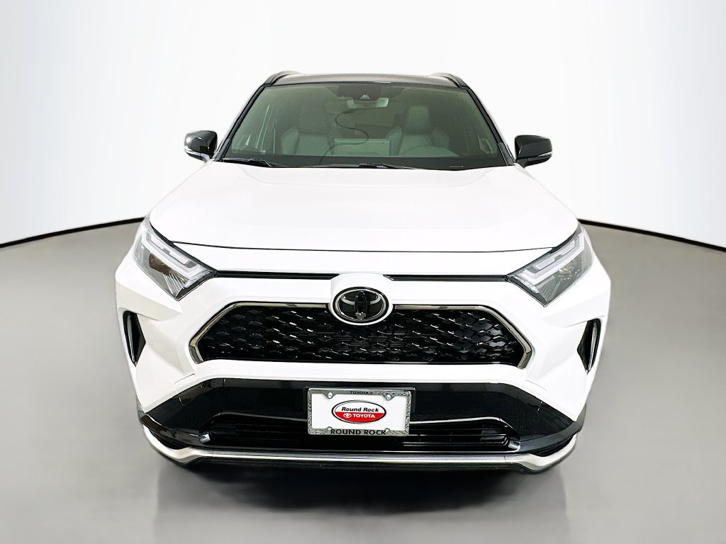 Certified 2025 Toyota RAV4 XSE AWD/4WD image 2