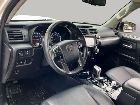 Used 2016 Toyota 4Runner TRD Pro AWD/4WD image 17