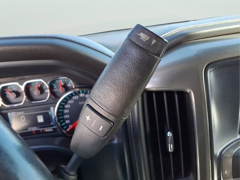 Used 2017 Chevrolet Silverado 1500 High Country image 24