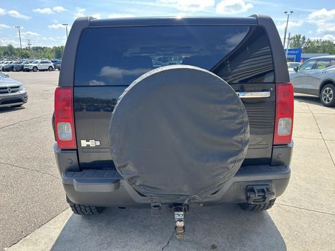 Used 2006 HUMMER H3 AWD/4WD image 6
