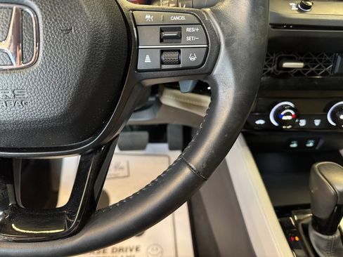 Used 2024 Honda Accord EX-L image 12