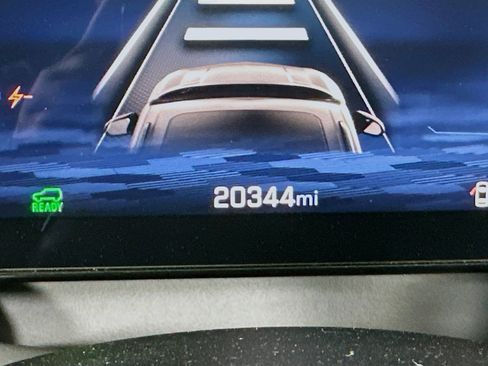 Used 2024 Chevrolet Equinox EV LT FWD image 19