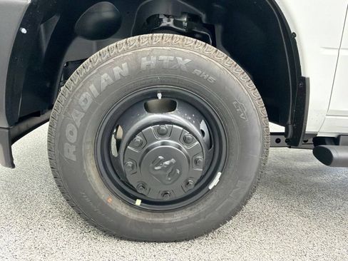 New 2026 RAM 3500 Tradesman AWD/4WD image 10