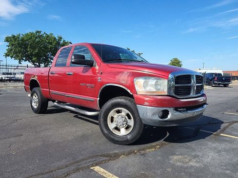 Used 2006 Dodge Ram 2500 Truck SLT w/ Quad Cab Big Horn Value Group image 2