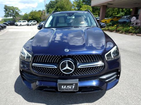 Used 2020 Mercedes-Benz GLE 350 4MATIC w/ AMG Line Exterior image 6