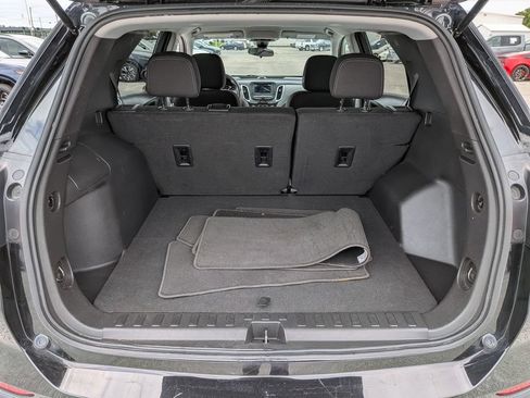 Used 2024 Chevrolet Equinox LS w/ LS Convenience Package FWD image 27