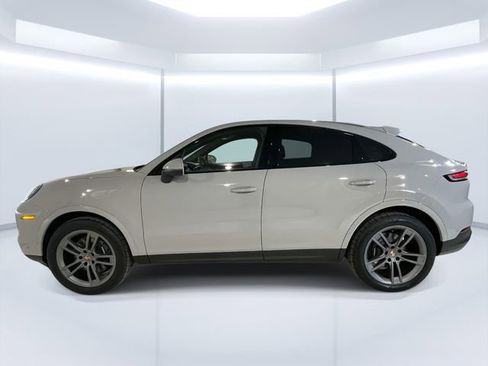 New 2026 Porsche Cayenne Coupe AWD/4WD image 10