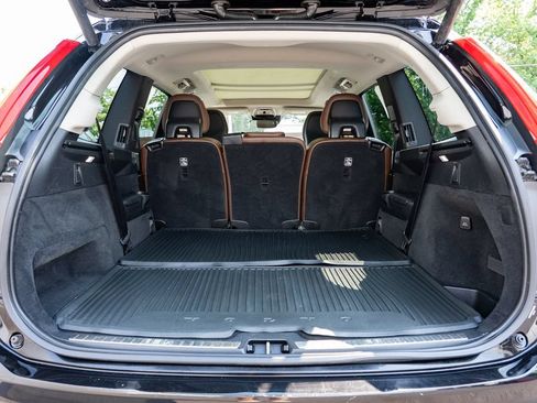 Used 2019 Volvo XC90 T6 Momentum w/ Advanced Package AWD/4WD image 8