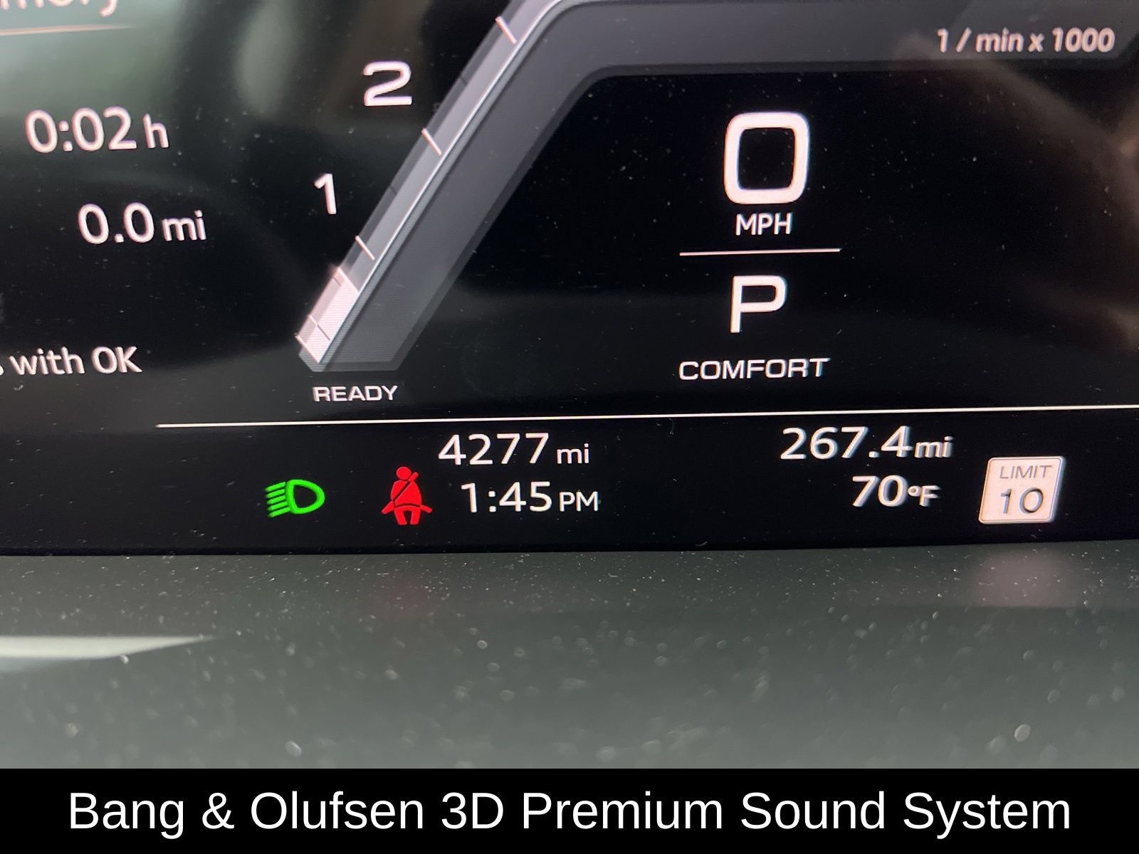 Used 2025 Audi Q8 Premium Plus w/ Premium Plus Package AWD/4WD image 11