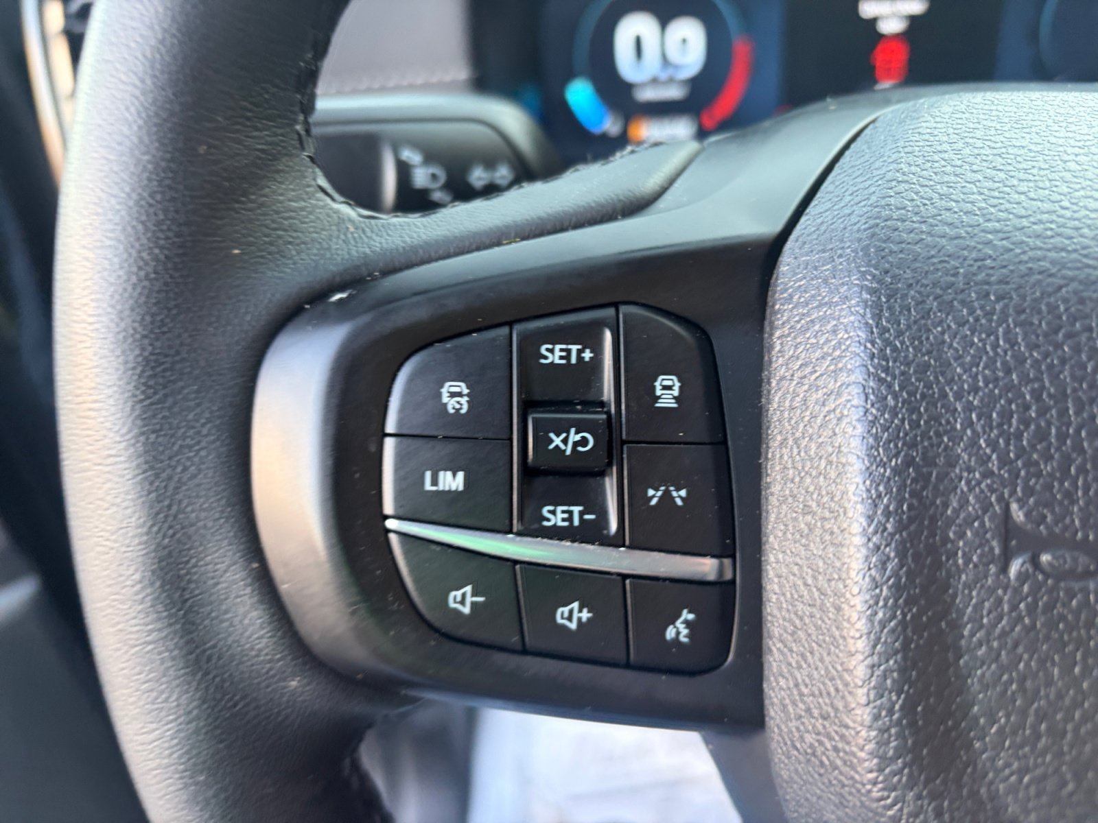 Used 2024 Ford Ranger Lariat w/ FX4 Off-Road Package AWD/4WD image 18