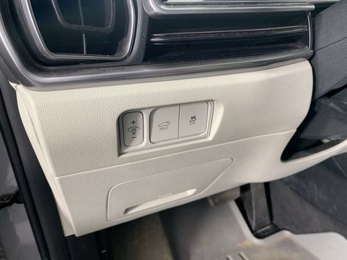 Certified 2025 Kia Sorento EX w/ Panoramic Sunroof Package AWD/4WD image 20