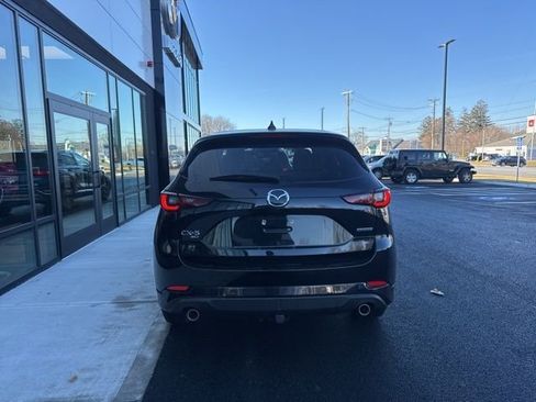 Used 2024 MAZDA CX-5 AWD 2.5 S w/ Preferred Package image 3