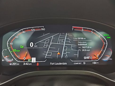 Used 2023 BMW X4 xDrive30i w/ Parking Assistance Package AWD/4WD image 27