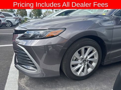 Used 2024 Toyota Camry LE FWD image 9