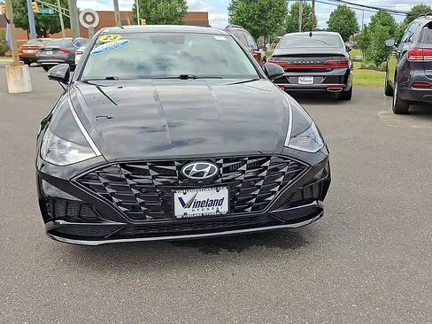 Used 2023 Hyundai Sonata Limited image 3