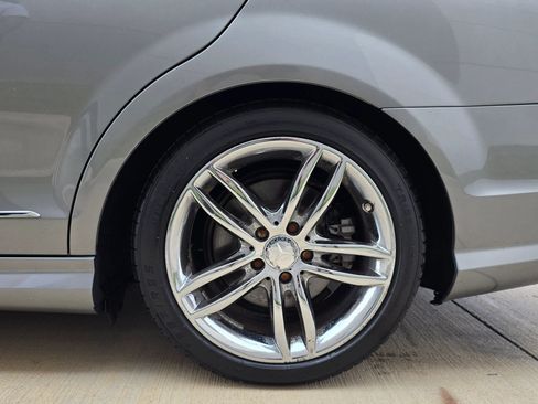 Used 2013 Mercedes-Benz C 250 Sedan image 51