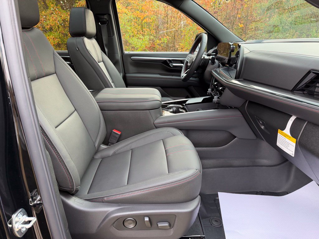 New 2027 Chevrolet Tahoe RST w/ Sun And Tow Package AWD/4WD image 38