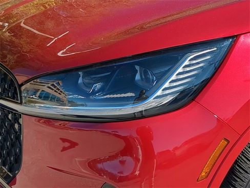 Used 2025 Lincoln Aviator Reserve w/ Jet Appearance Package image 34