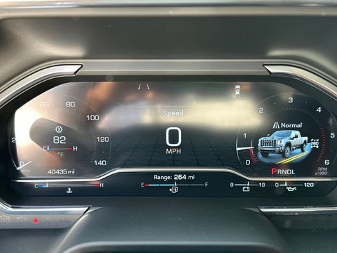 Used 2024 GMC Sierra 2500 Denali Ultimate image 28