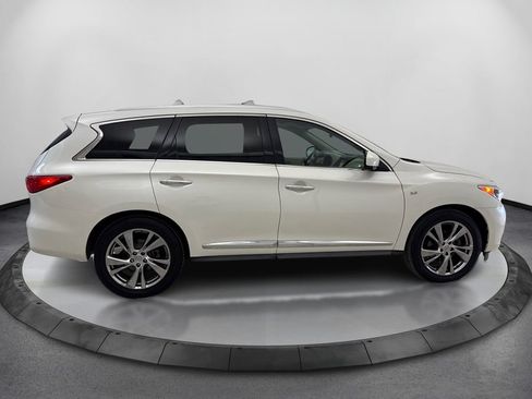 Used 2015 INFINITI QX60 FWD w/ Deluxe Touring Package image 4