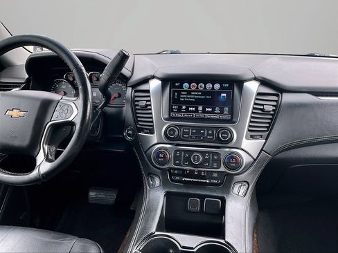 Used 2019 Chevrolet Tahoe LT AWD/4WD image 6