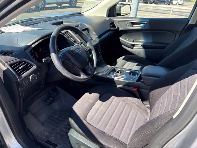 Used 2020 Ford Edge SE FWD image 8