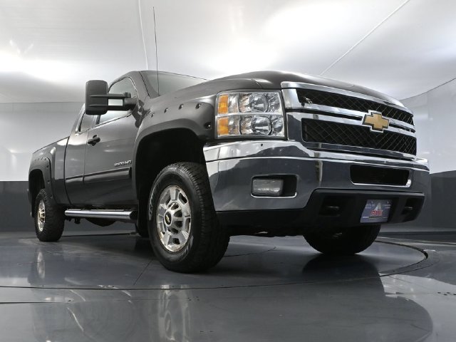 Used 2011 Chevrolet Silverado 2500 LT w/ Interior Plus Package AWD/4WD image 41