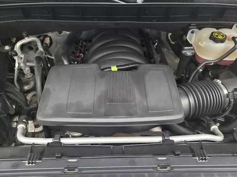 Used 2019 GMC Sierra 1500 SLE w/ SLE Value Package image 30