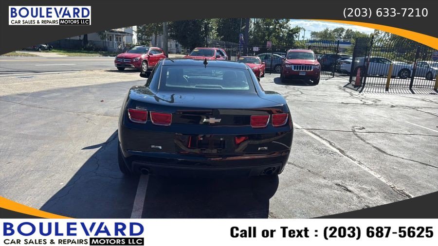 Used 2011 Chevrolet Camaro LS RWD image 6
