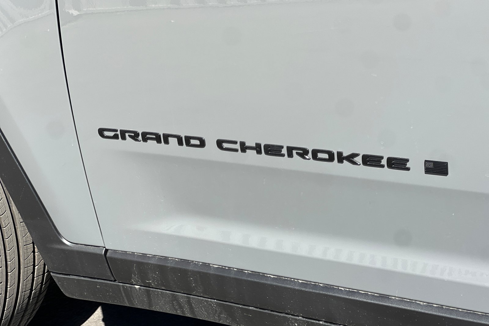 New 2027 Jeep Grand Cherokee Limited AWD/4WD image 8