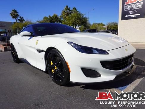Used 2019 Ferrari Portofino image 97
