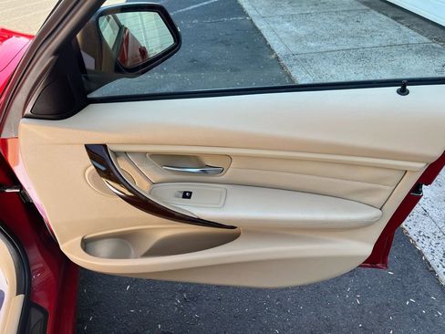Used 2013 BMW 328i Sedan RWD image 22