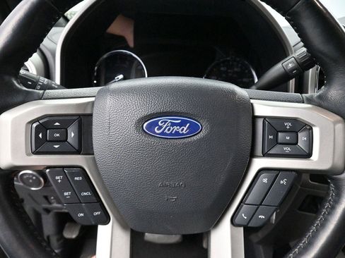 Used 2022 Ford F250 Lariat w/ Chrome Package AWD/4WD image 16