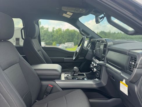 New 2025 Ford F150 XLT w/ Equipment Group 302A MID image 46
