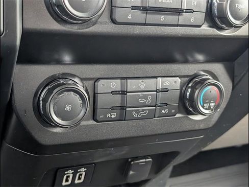 Used 2019 Ford F150 XL w/ Equipment Group 101A Mid image 12