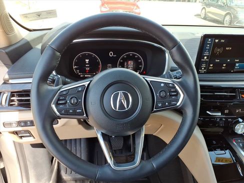 Used 2025 Acura MDX SH-AWD image 15