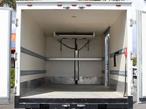 Used 2015 Ford Transit 350 156 DRW w/ Interior Upgrade Package image 8