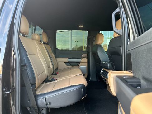 Used 2021 Ford F150 Lariat image 16