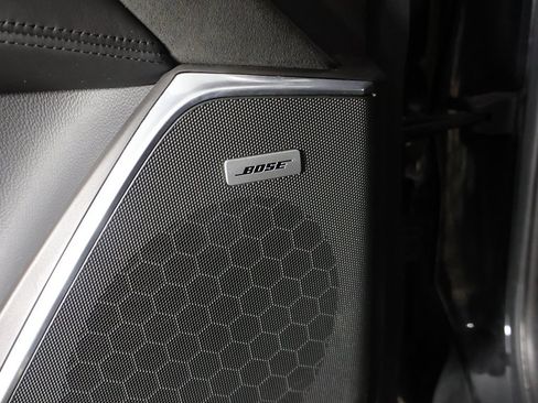 Used 2016 Cadillac Escalade Platinum image 46